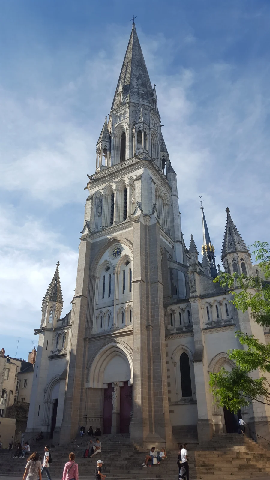 La basilique Saint-Nicolas de Nantes