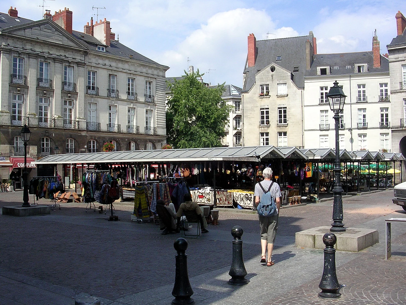 La place du Bouffay et les façades du quartier ancien